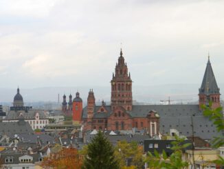 Porträtkampagne und Parkhausbons: Mainz will Innenstadthandel trotz Baustellen stärken