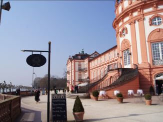 Weinverkostung im Schloss Biebrich: Fête Terroir stellt Rheingau in den Mittelpunkt